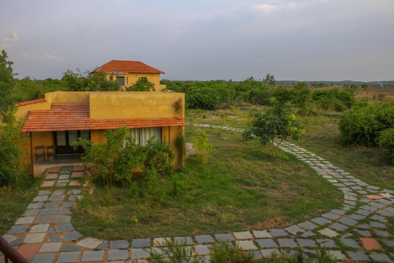 Beyond Stay Mahua Tola Tadoba Kolāra Exterior foto